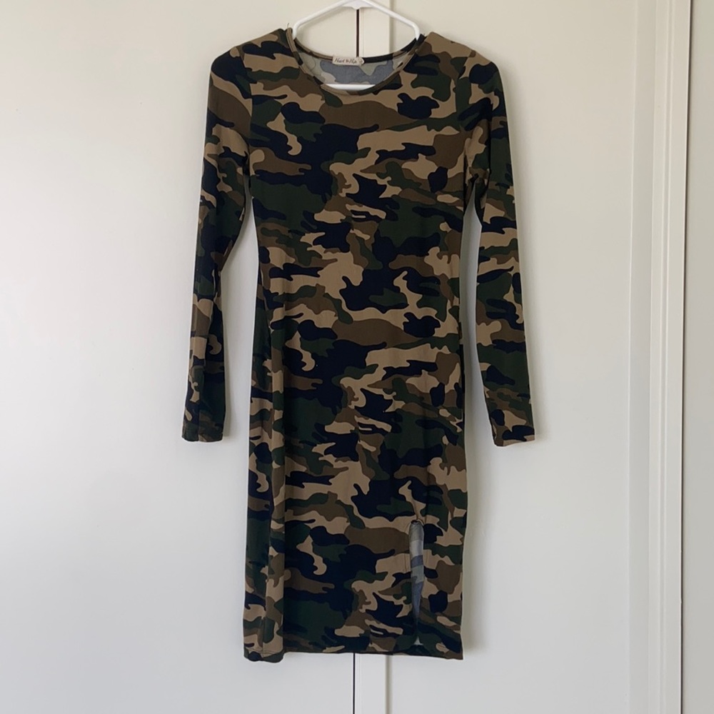 Slit camo body con dress